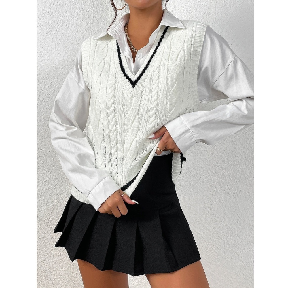 White Cable Knit Vest V-Neck Black Trim Stretchy - Picture 4 of 8